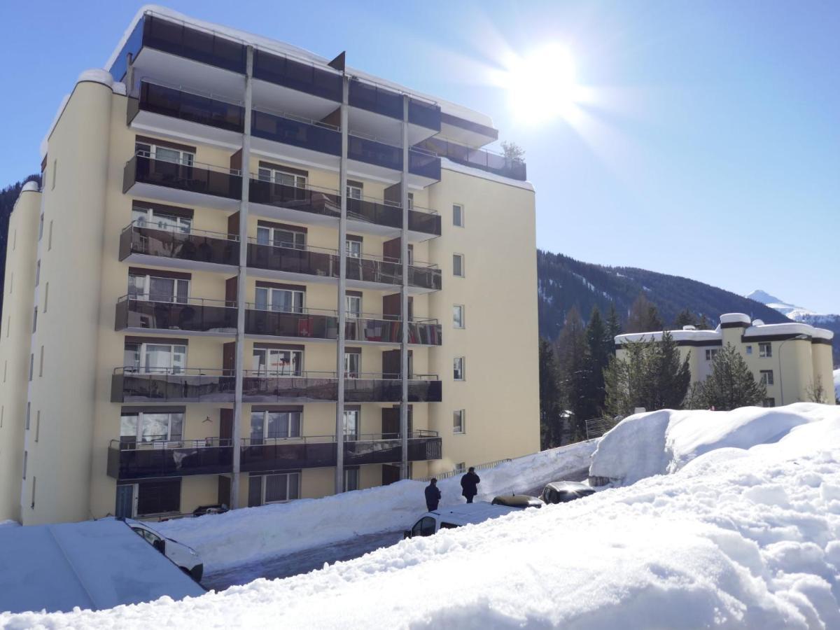 Apartment Allod-Park-37 By Interhome Davos Exteriör bild
