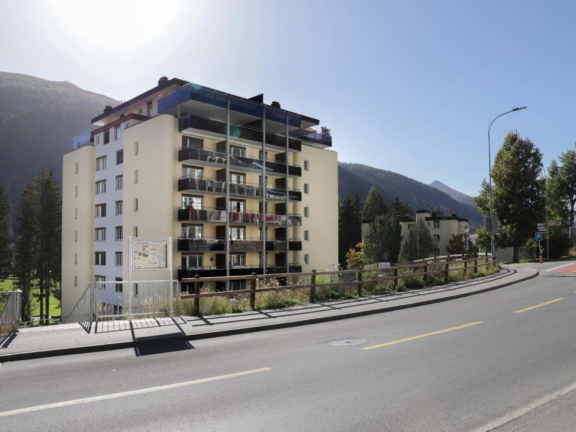 Apartment Allod-Park-37 By Interhome Davos Exteriör bild